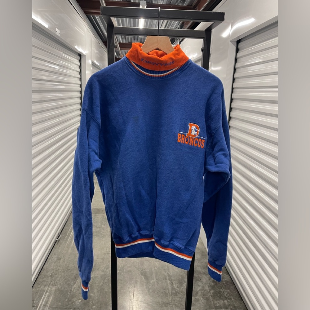Vintage The Game NFL Denver Broncos Turtleneck sweatshirt..XL…